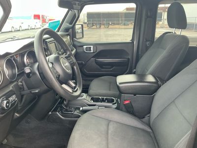 2019 Jeep Wrangler - Photo 9