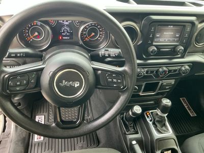 2019 Jeep Wrangler - Photo 14