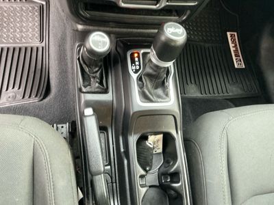 2019 Jeep Wrangler - Photo 12