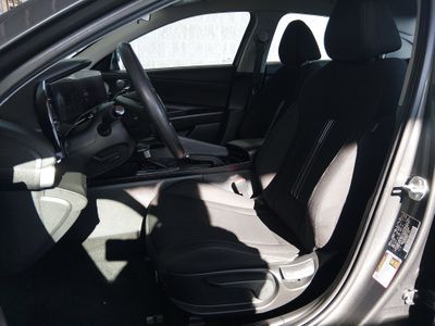2024 Hyundai Elantra - Photo 13
