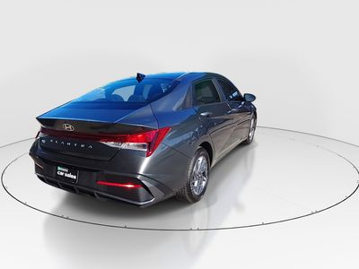 2024 Hyundai Elantra - Photo 7