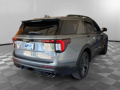 2026 Ford Explorer — detail view