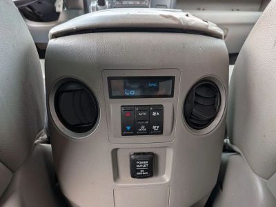 2015 Honda Pilot - Photo 29