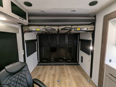 2026 Alliance RV Valor All Access - Photo 7
