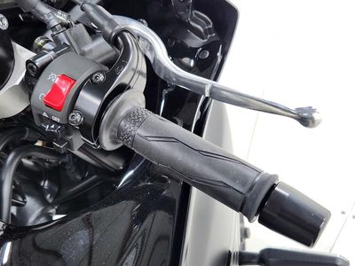 2025 Yamaha YZF-R7 - Photo 12