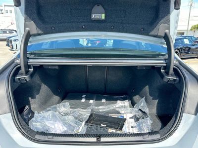 2026 BMW 5 Series — photo 21 view