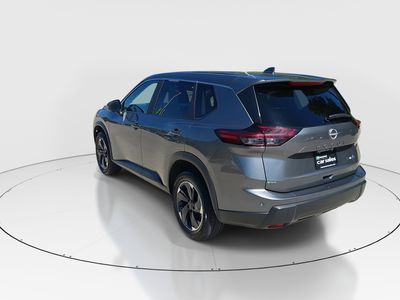 2024 Nissan Rogue - Photo 5