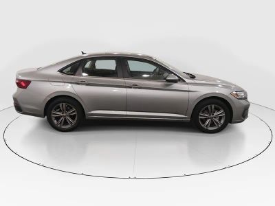 2024 Volkswagen Jetta — photo 8 view