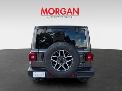 2025 Jeep Wrangler — detail view