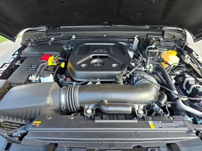 2025 Jeep Wrangler — photo 11 view