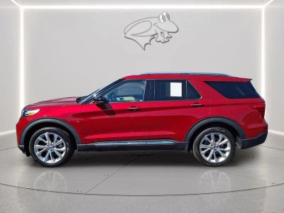 2022 Ford Explorer — side profile view