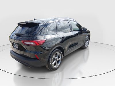 2025 Ford Escape — photo 7 view