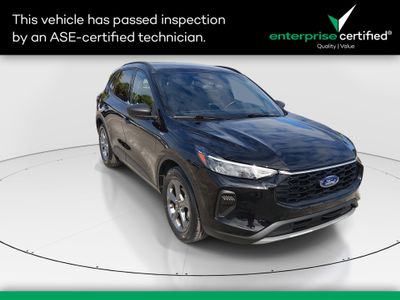 2025 Ford Escape ST-Line FWD — front three-quarter view