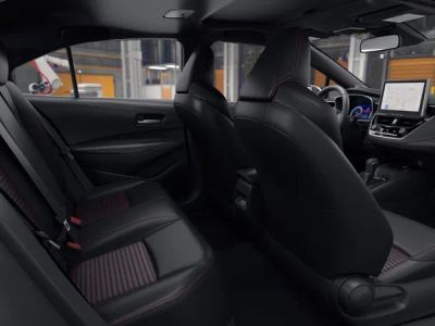 2026 Toyota Corolla - Photo 21