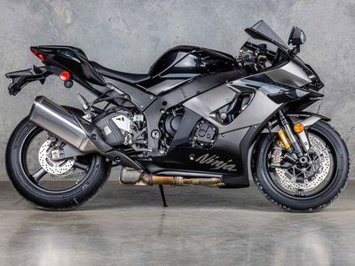 2026 Kawasaki NinjaZX-10R - Photo 2