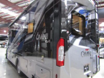 2023 Thor Motor Coach OMNI - Photo 38
