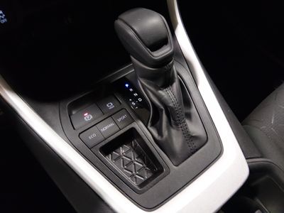 2024 Toyota RAV4 - Photo 20