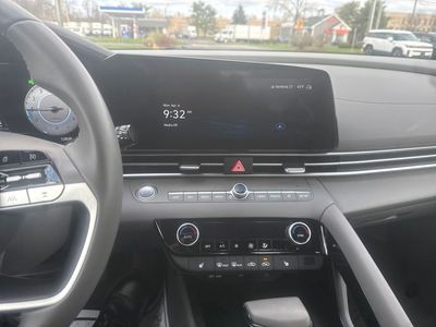 2023 Hyundai Elantra SEL - Photo 19