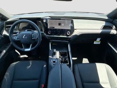 2026 Lexus TX — photo 17 view
