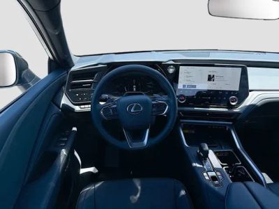 2026 Lexus TX — photo 18 view