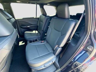 2026 Lexus TX — photo 23 view