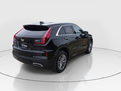2025 Cadillac XT4 — photo 7 view
