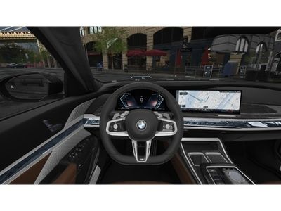 2026 BMW 740i - Photo 13