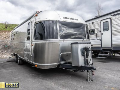2023 Airstream Flying Cloud - Photo 1