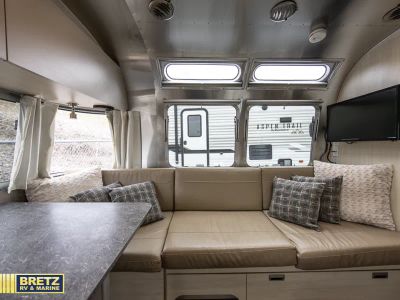 2023 Airstream Flying Cloud - Photo 7