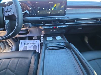 2027 Kia Telluride — photo 13 view