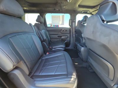 2027 Kia Telluride — photo 14 view