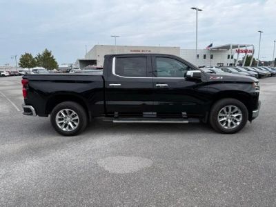 2021 Chevrolet Silverado 1500 — interior view
