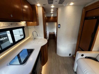 2018 Tiffin WAYFARER - Photo 4