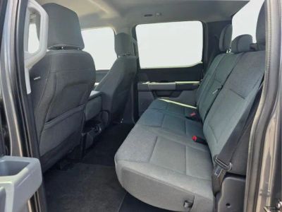 2025 Ford F-150 — photo 11 view