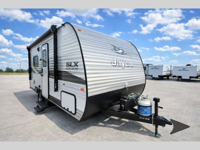 2026 Jayco Jay Flight SLX — front three-quarter view