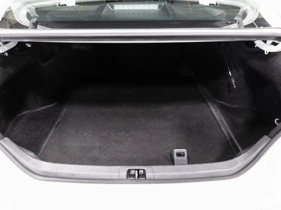 2025 Toyota Camry — photo 10 view