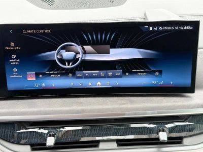 2026 BMW X5 — photo 35 view