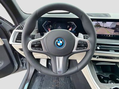 2026 BMW X5 — photo 40 view