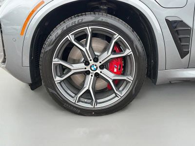 2026 BMW X5 — photo 42 view