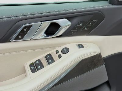 2026 BMW X5 — photo 23 view