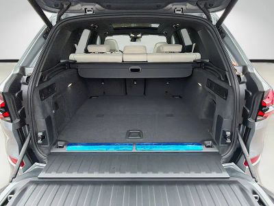 2026 BMW X5 — photo 12 view