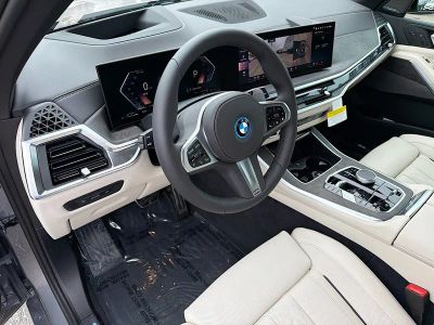 2026 BMW X5 — photo 26 view