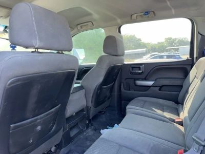 2015 Chevrolet Silverado 2500HD - Photo 11