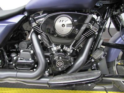 2025 Harley-Davidson FLHX - Street Glide - Photo 14