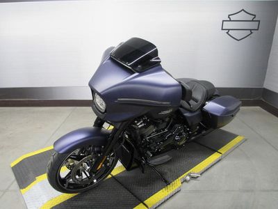 2025 Harley-Davidson FLHX - Street Glide - Photo 5