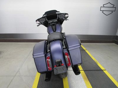 2025 Harley-Davidson FLHX - Street Glide - Photo 8