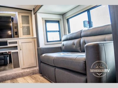 2024 Forest River RV Wildwood Heritage Glen - Photo 24