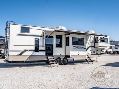 2024 Forest River RV Wildwood Heritage Glen - Photo 10