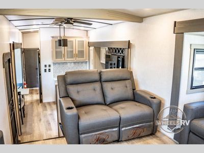 2024 Forest River RV Wildwood Heritage Glen - Photo 26