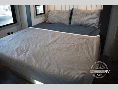 2024 Forest River RV Wildwood Heritage Glen - Photo 59